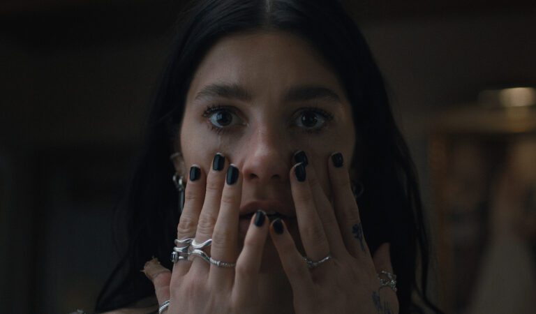 Algo Horrível Vai Acontecer: Netflix divulga trailer de série de terror dos Irmãos Duffer