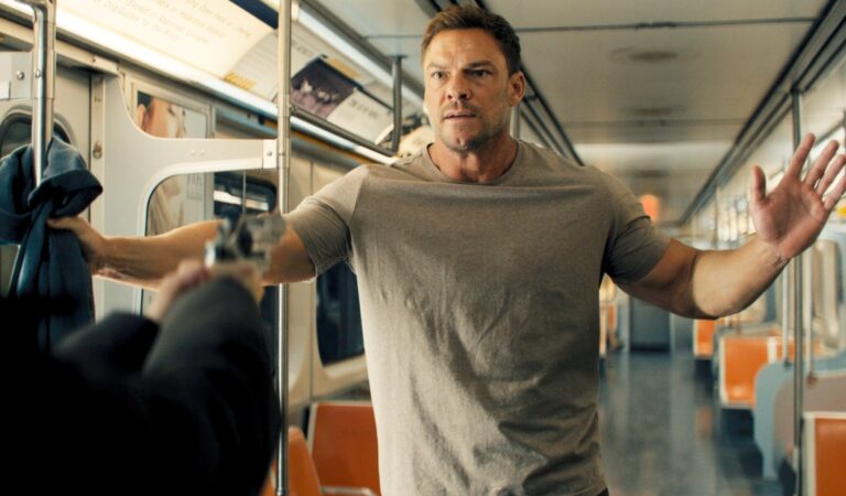 Reacher: 4ª temporada estreia com três episódios; confira o calendário