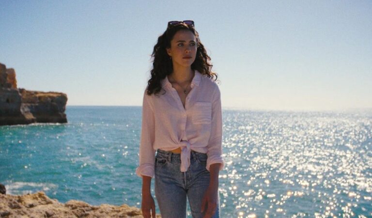 O Amor de Sua Vida: filme com Margaret Qualley e Aaron Pierre chega ao streaming; veja onde assistir